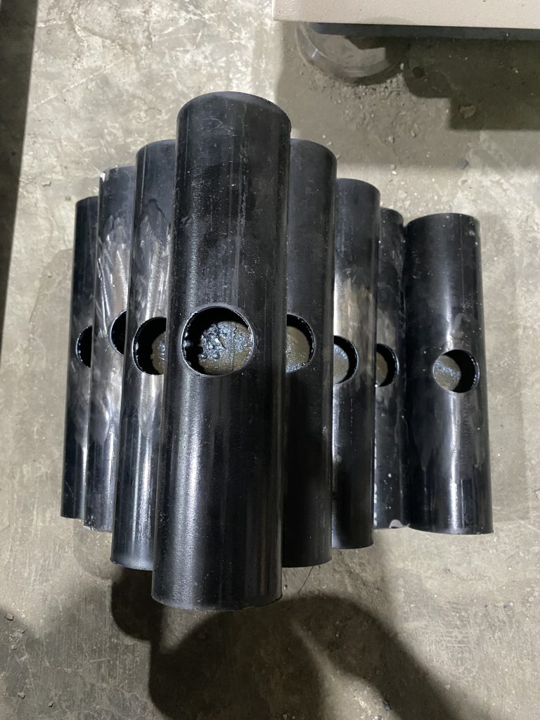 Panel dekoratif hasil laser cutting CNC dari Jesslindo Metal Pratama dengan desain custom untuk kebutuhan arsitektur dan interior